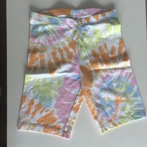 🆕 Old Navy - Never worn - Cute Tie dye bike shorts for girls!
